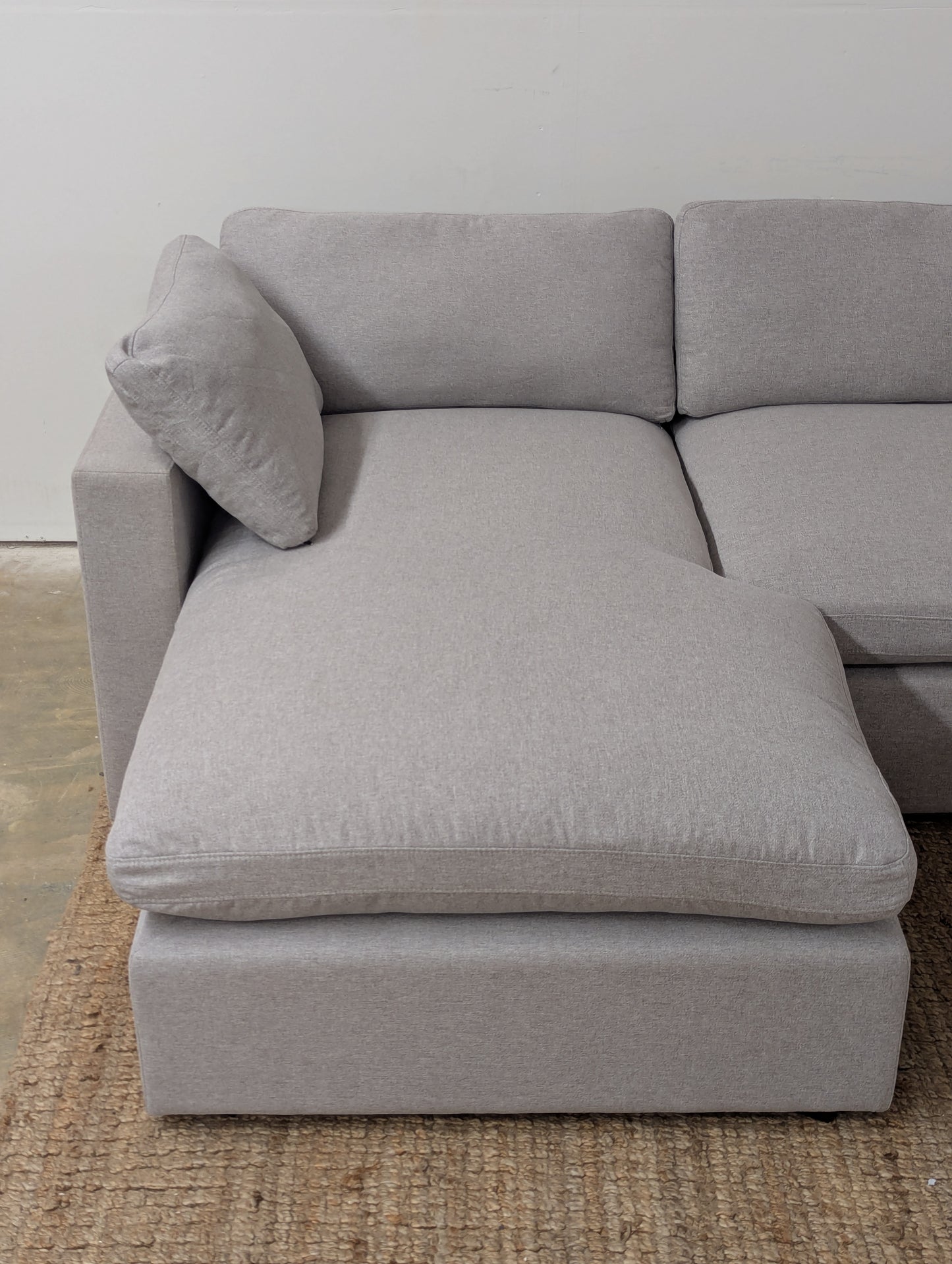 Cozey Ciello XL 5 Pc Sectional