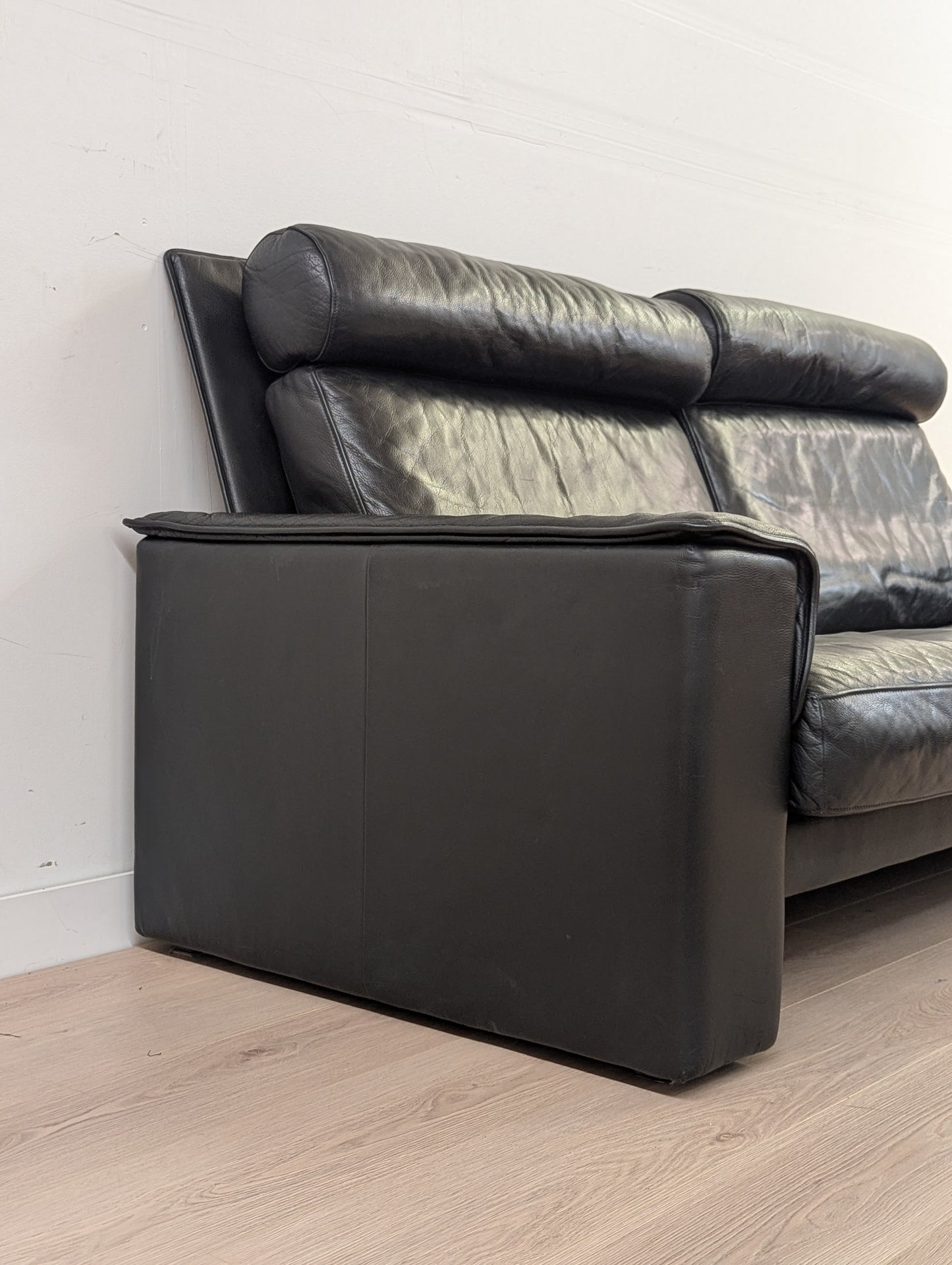 de Sede DS 331 Leather Sofa - 2.5 Seater