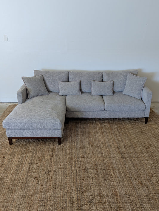 Showhome Furniture Bankbur Boucle Sectional