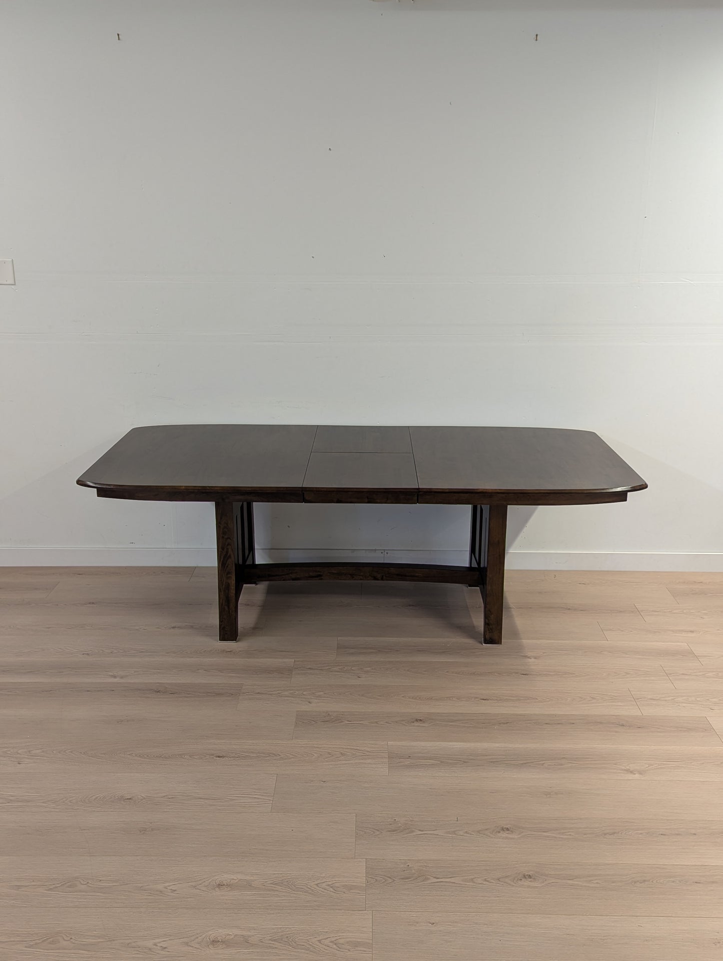 Extendable Dining Table