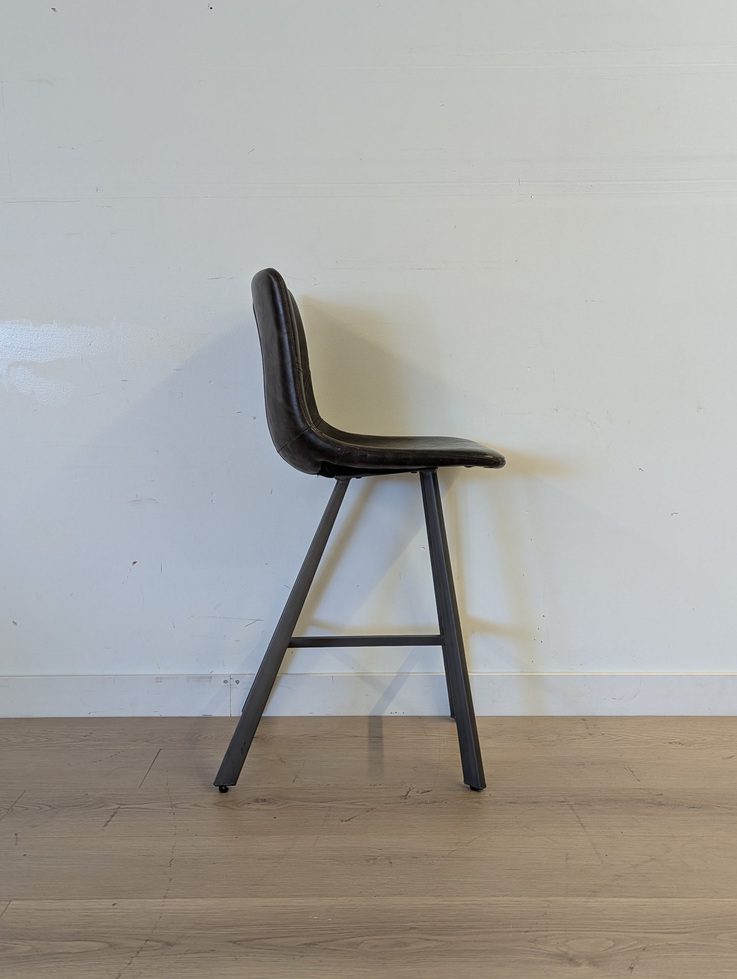 Urban Barn Callie Counter Bar Stool (Set of 2)