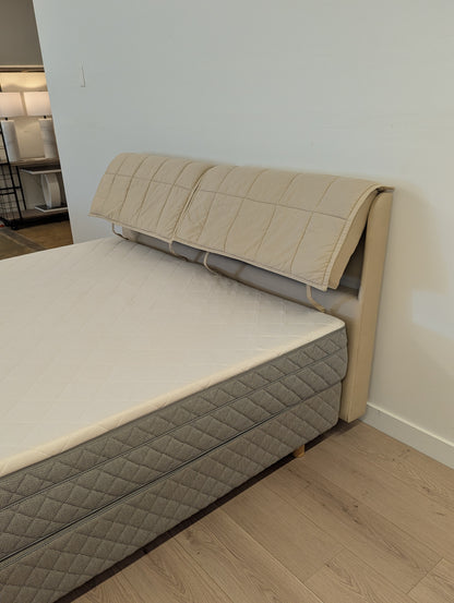 Duxiana Pascal 8888 Bed System (King)