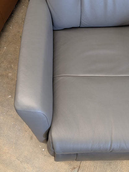 Bergen PowerLux Zero Gravity Recliner