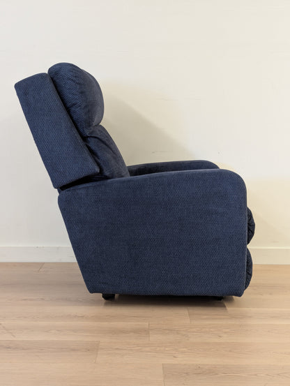 La-Z-Boy Finley Power Reclining Chair (2 Available)