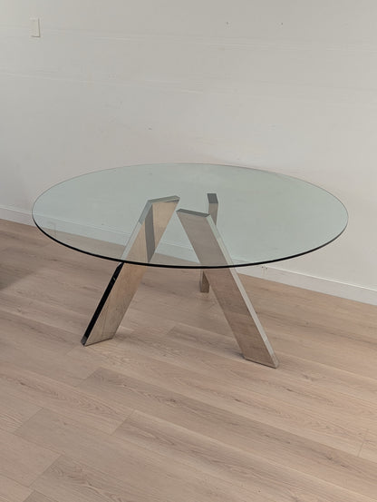Former Fix Glass 63" Dining Table