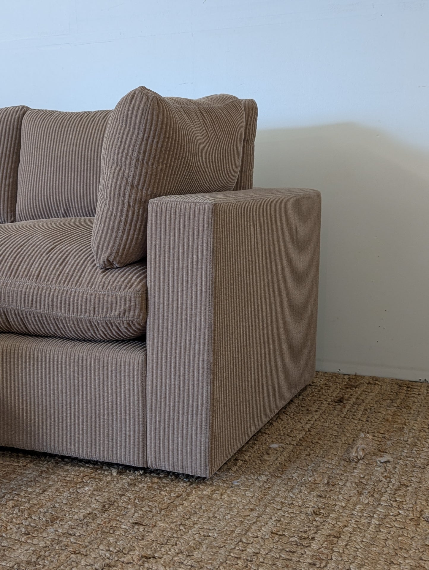 Cozey Ciello Sectional