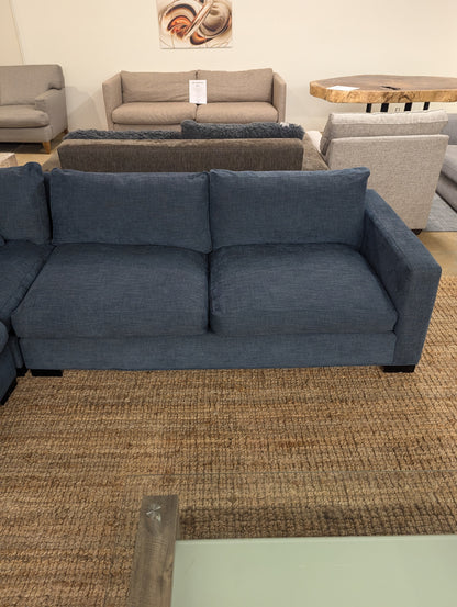 Stylus Skyla Sectional