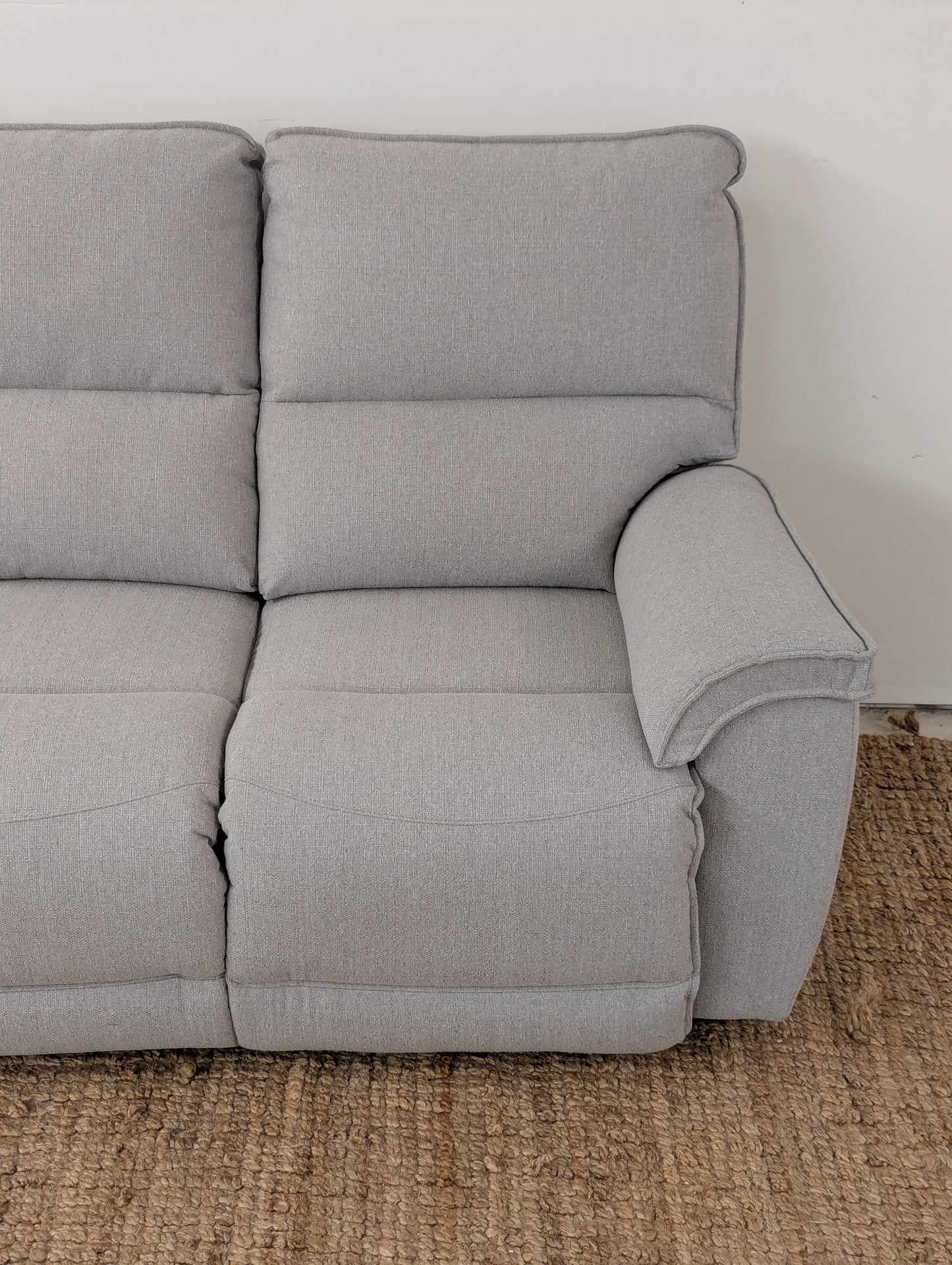 La Z Boy Norris Reclining Sofa