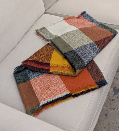 Kode Kendall Throw Blanket