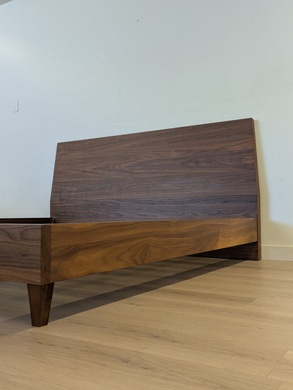 RHINE King sized Bed
