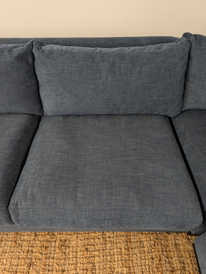 Stylus Skyla Sectional