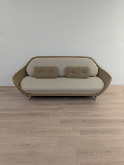 Fritz Hansen Favn JH3 Sofa