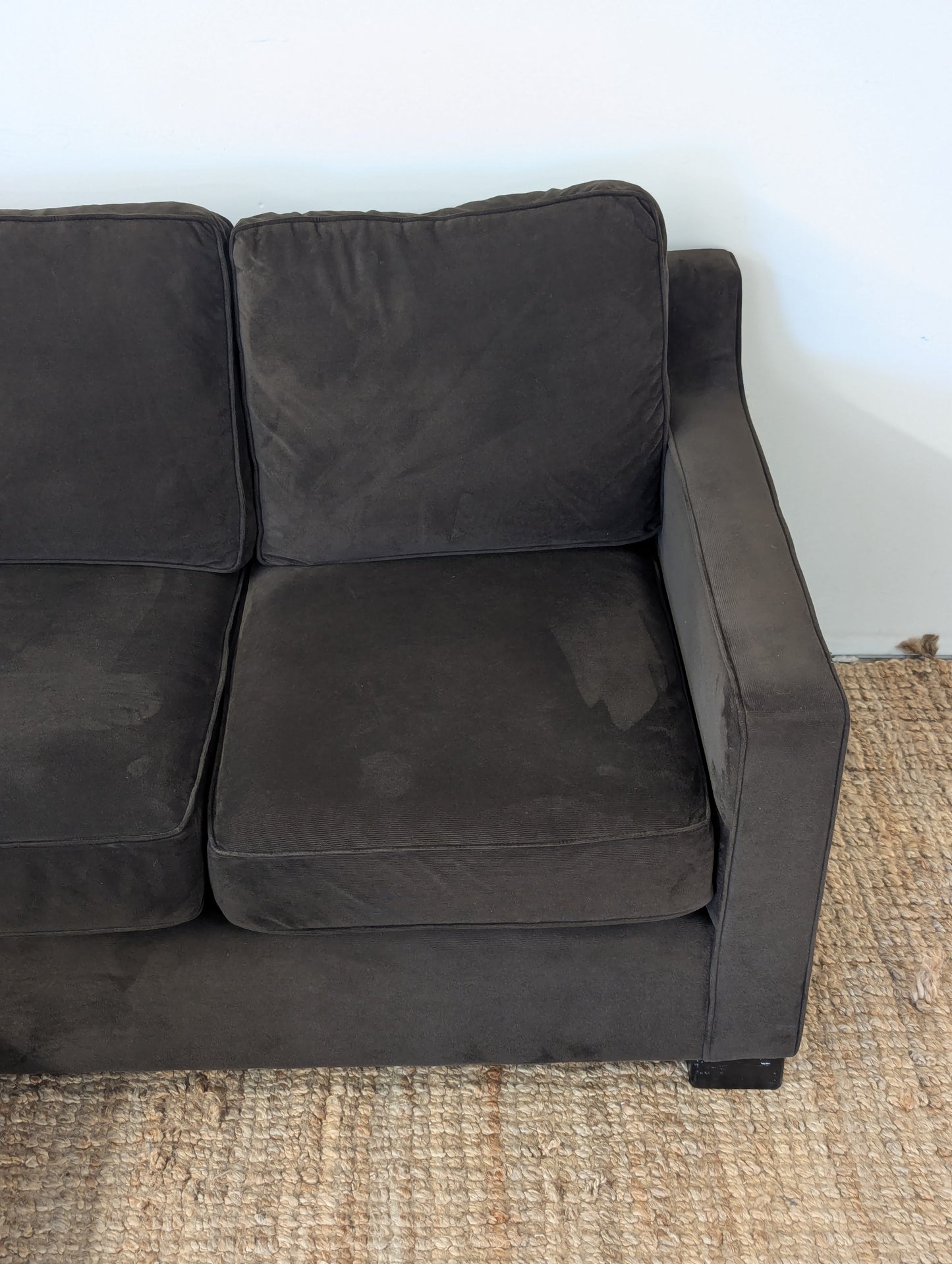 Stylus Metro Sectional