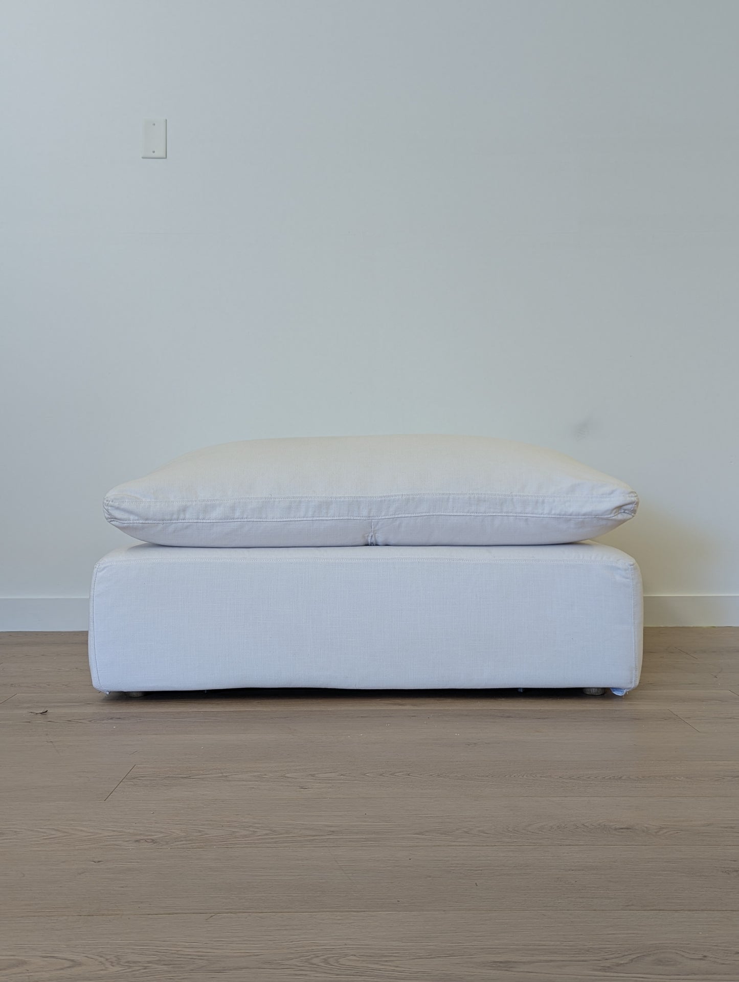 RH Cloud Ottoman