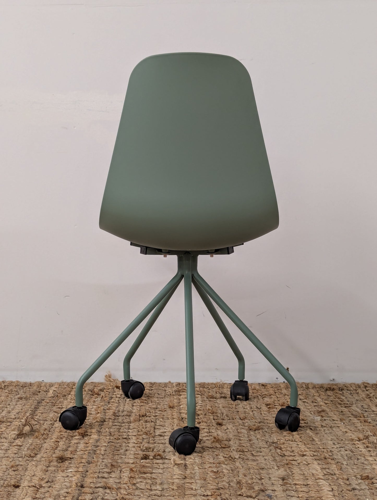 Article Svelti Office Chair - Aloe Green