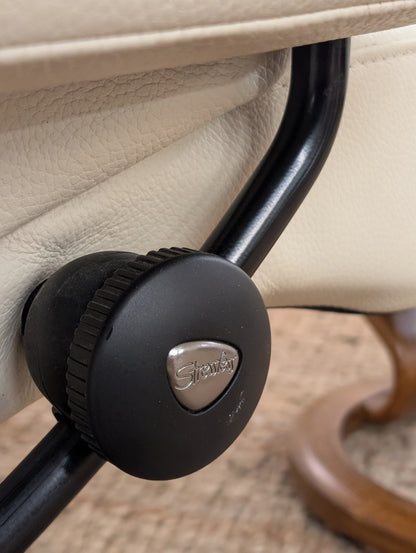 Stressless Taurus Reclining Chair and Ottoman