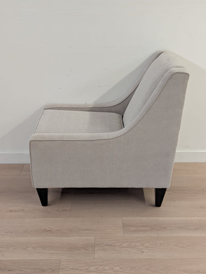 Vogue Designs #4009 Armchair