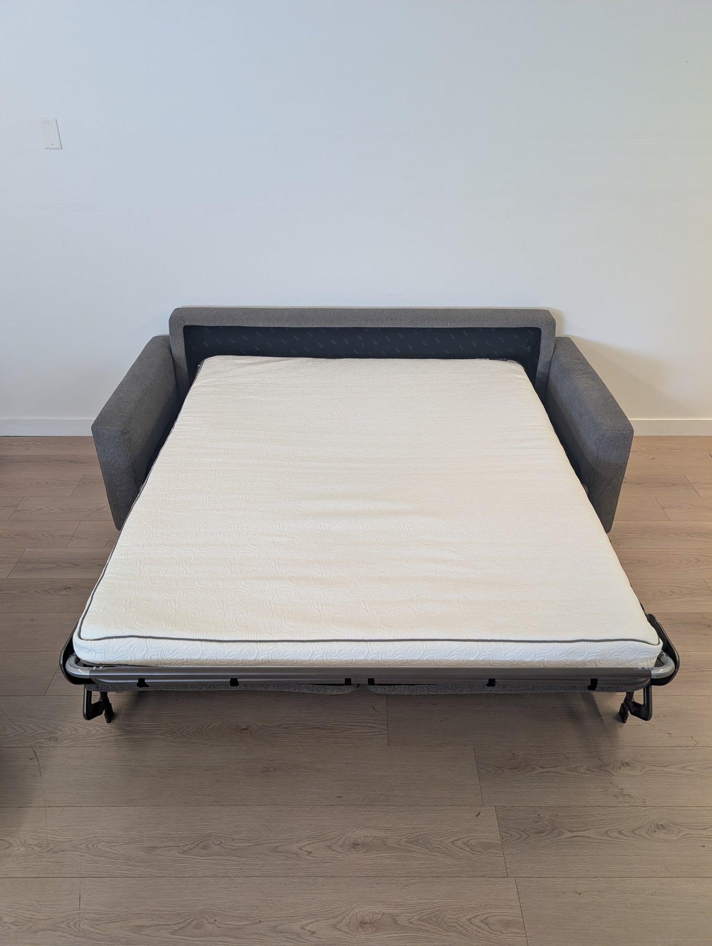 EQ3 Reva Sofa Bed (Queen)