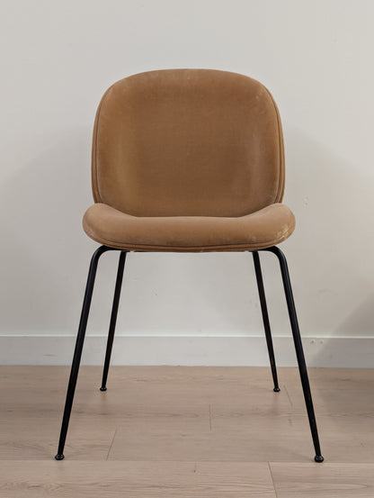 GUBI Beetle Dining Chairs (Set of 4)