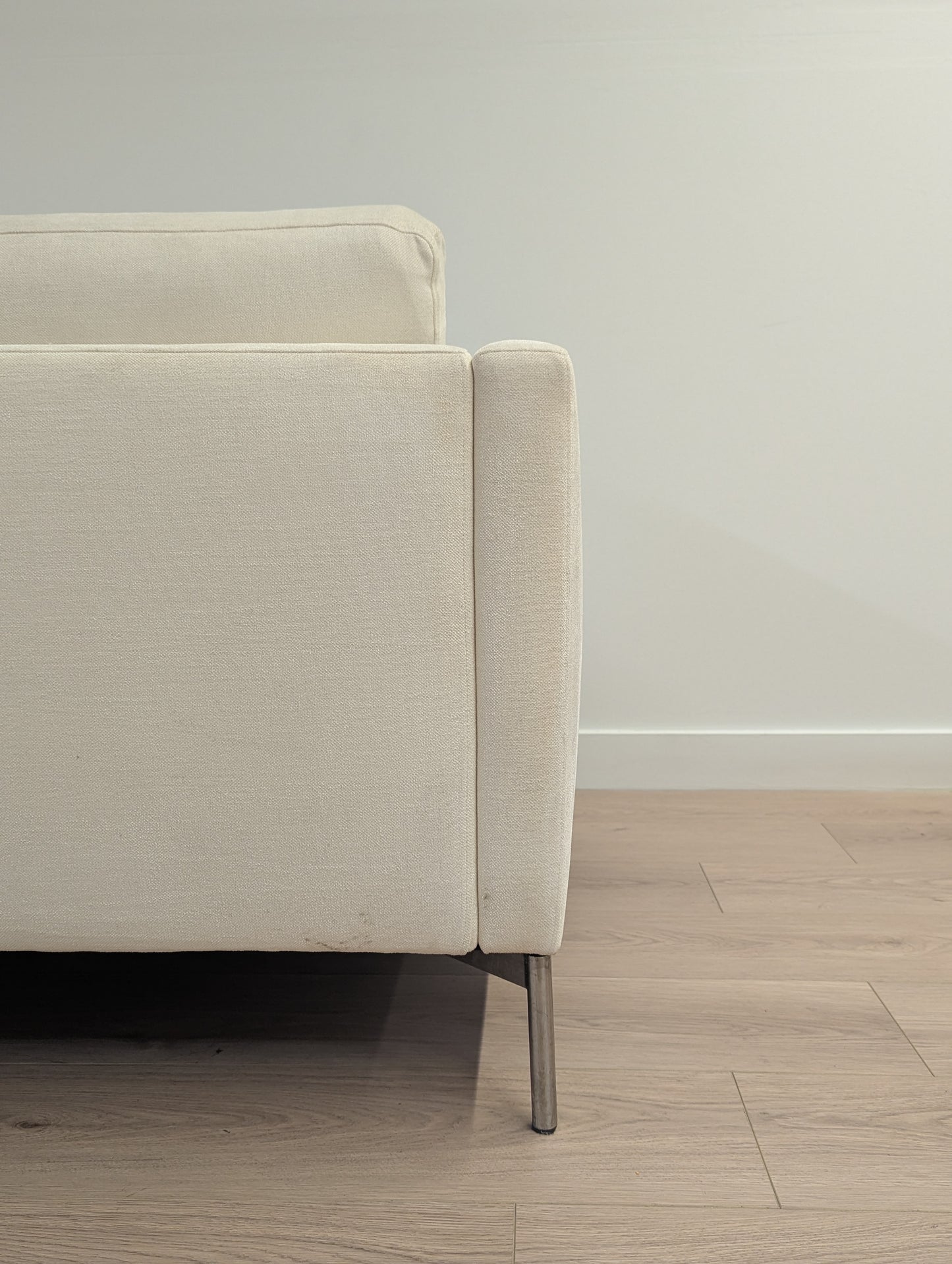 Knoll Piero Lissoni Divina® Sofa