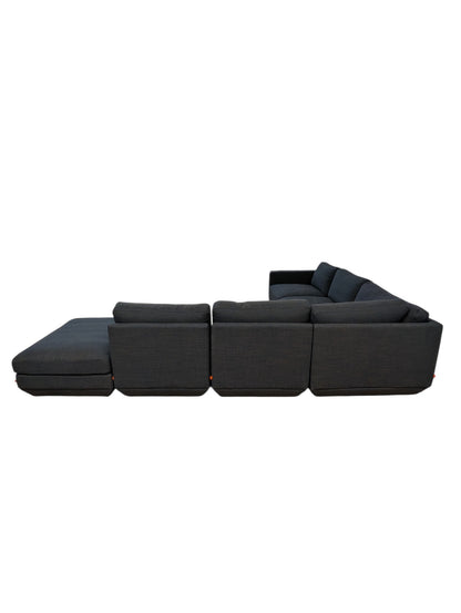 Gus Modern Podium 8 Piece Sectional Set