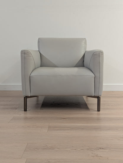 Natuzzi Italia Tratto 2811 (2 available)