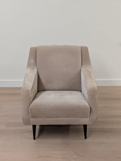 GUBI CDC1 lounge chair