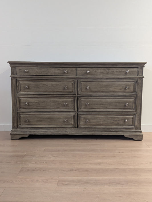 Three Posts Lipford Dresser