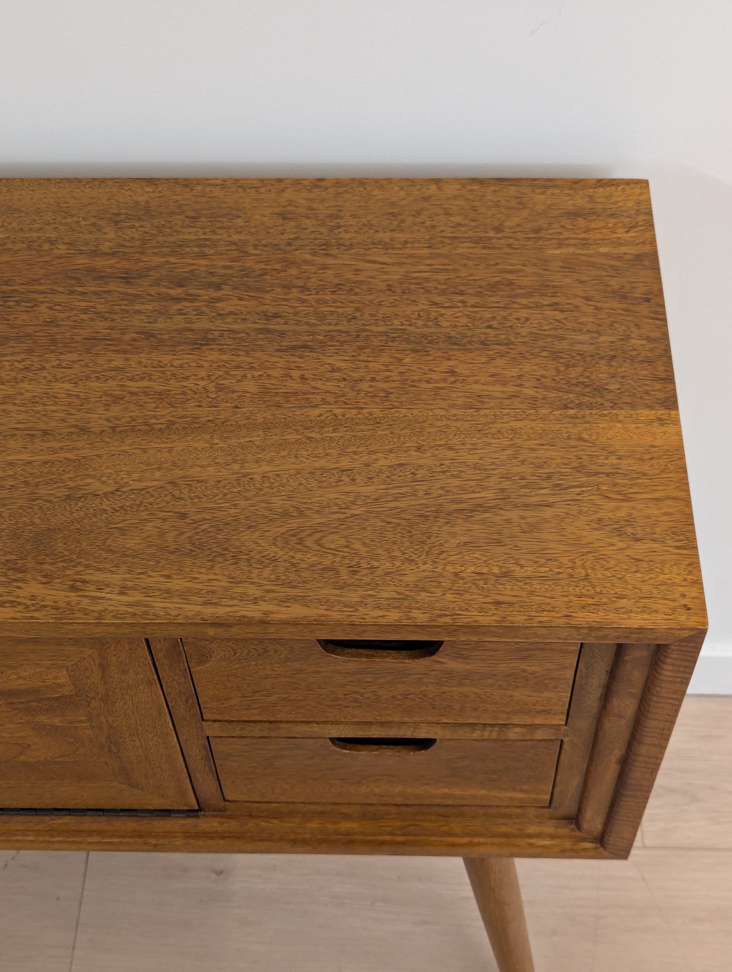 Monarch Furniture Myles Buffet