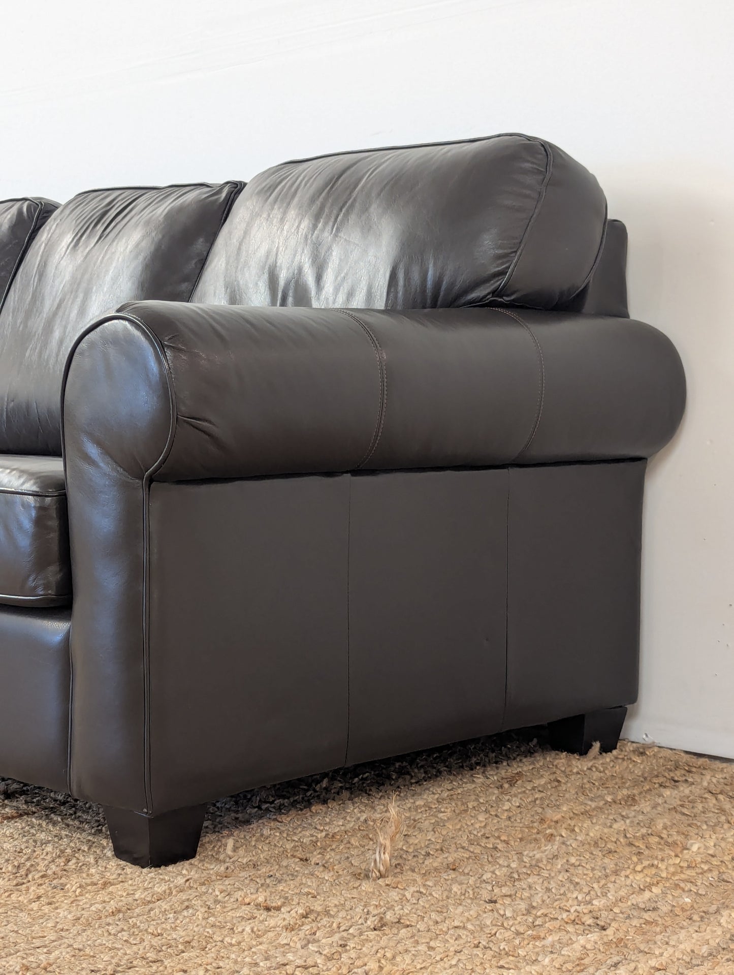 Decor-Rest 3179 Sofa