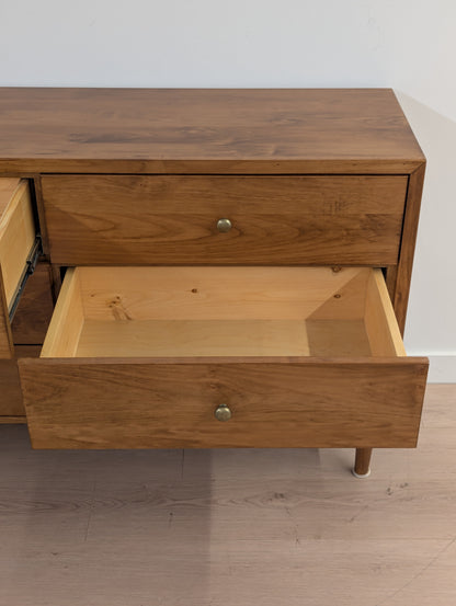 Porter’s Wood Furniture Alvin Dresser