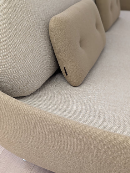 Fritz Hansen Favn JH3 Sofa