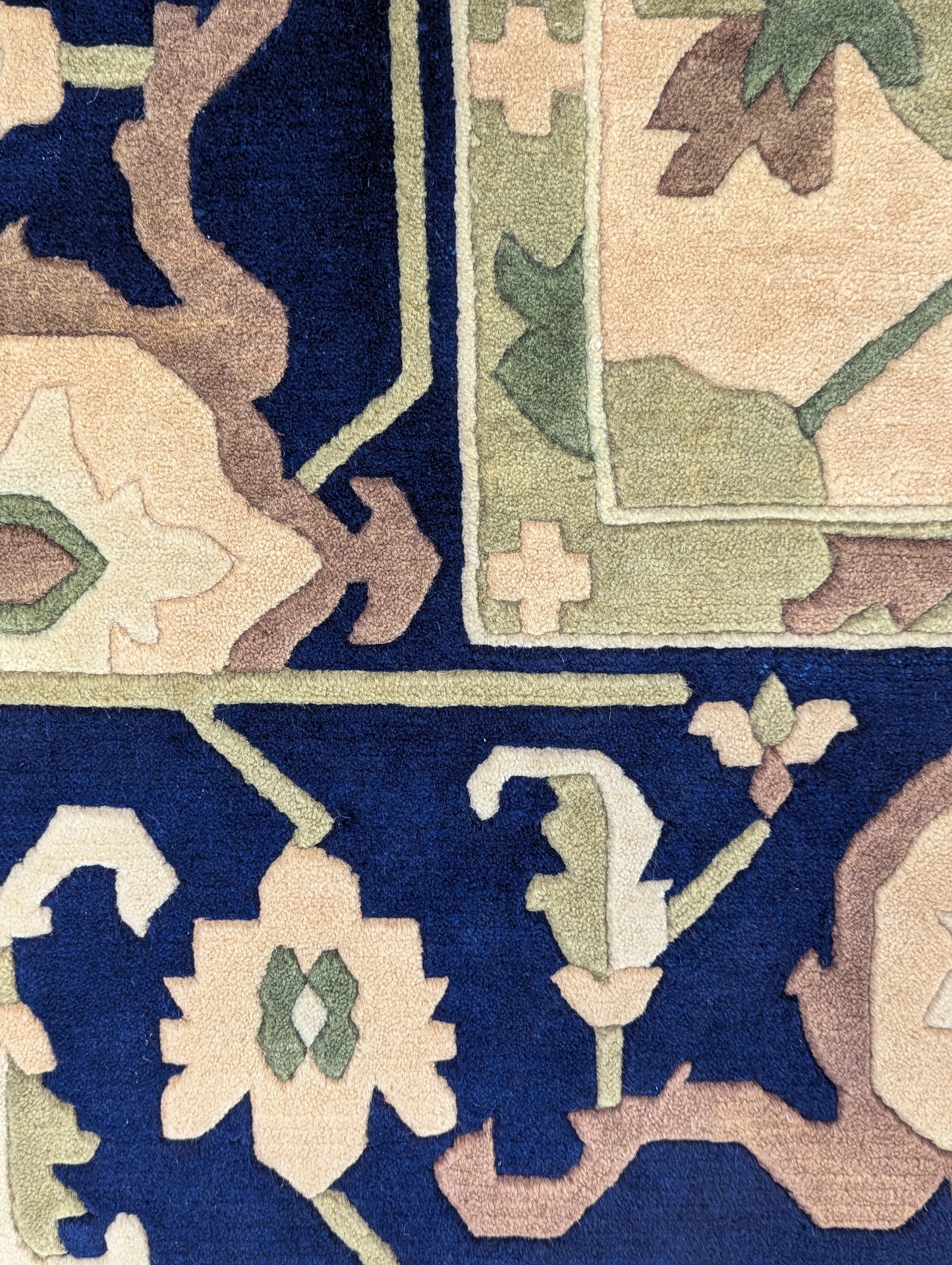 Jordan's Hand Tufted Wool Rug