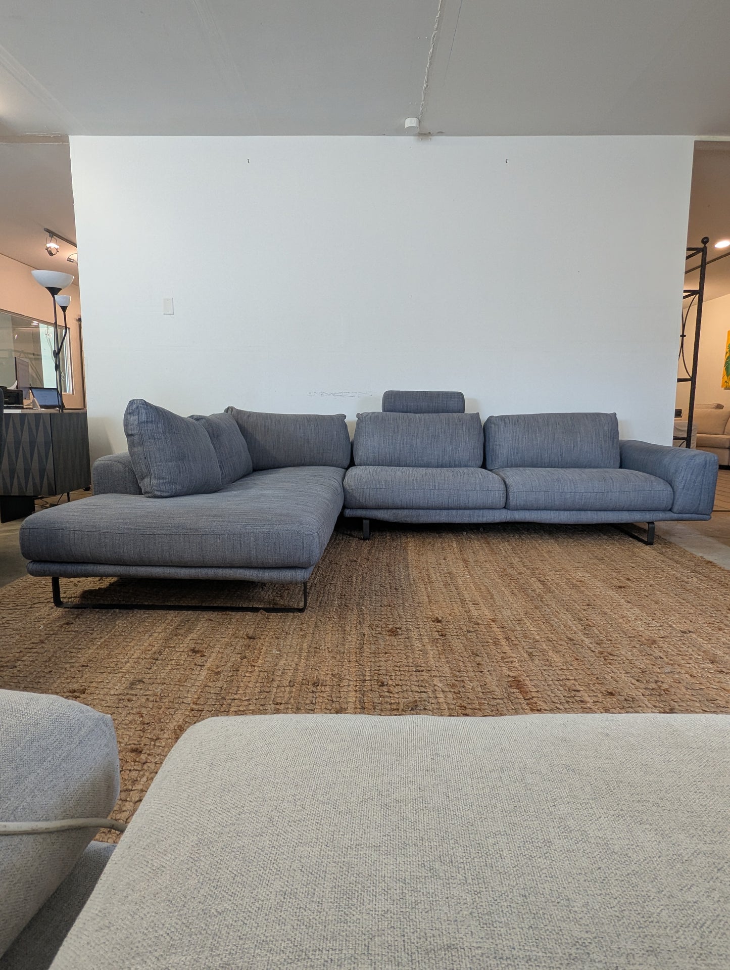 TEMPO Sectional