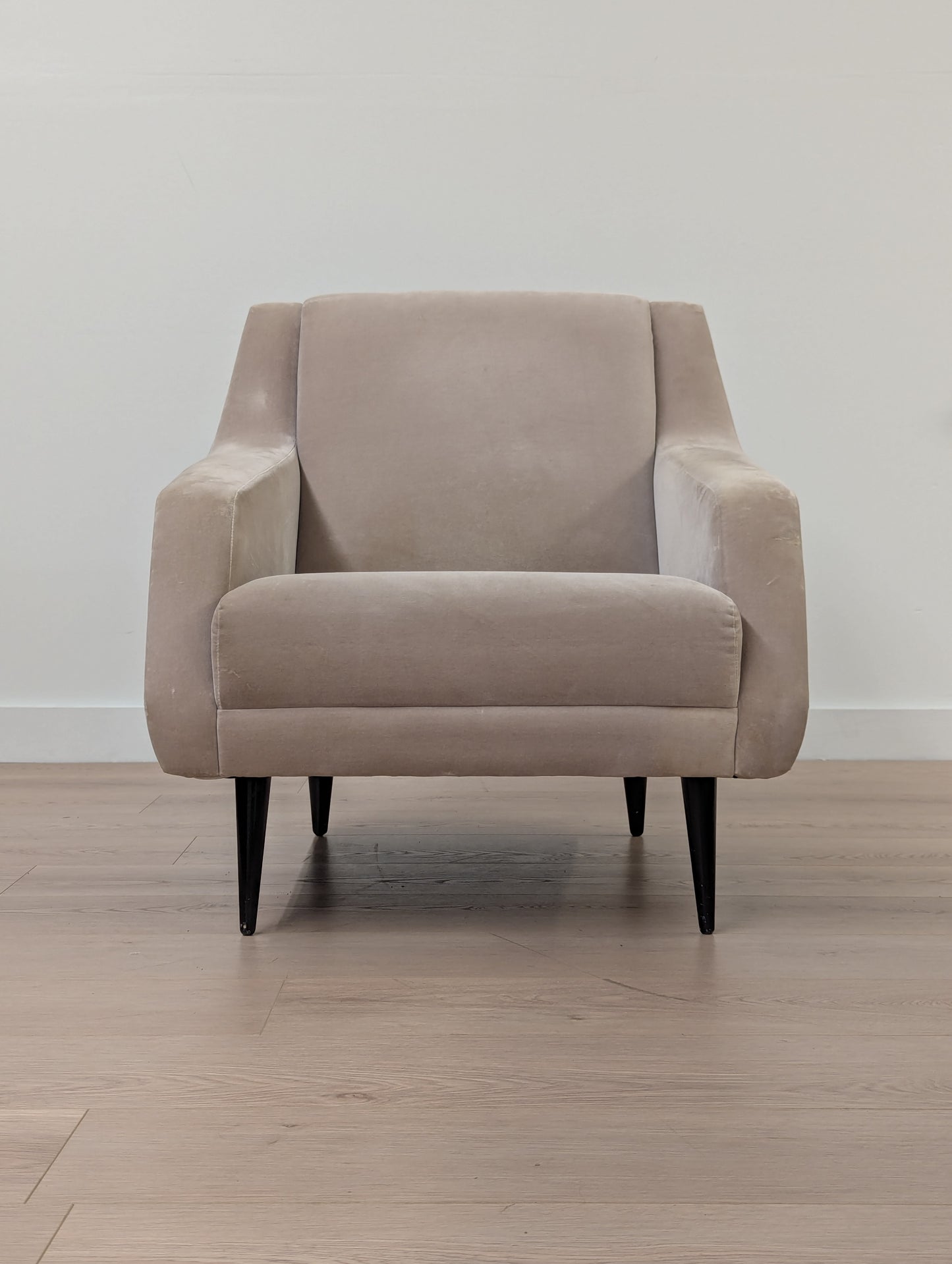 GUBI CDC1 lounge chair