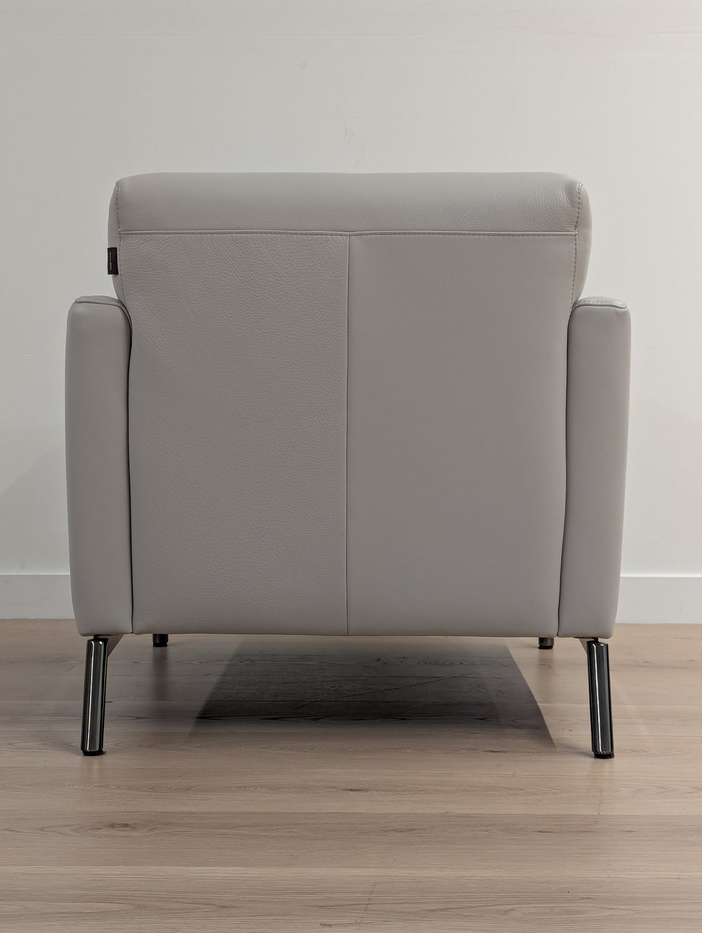 Natuzzi Italia Tratto 2811 (2 available)
