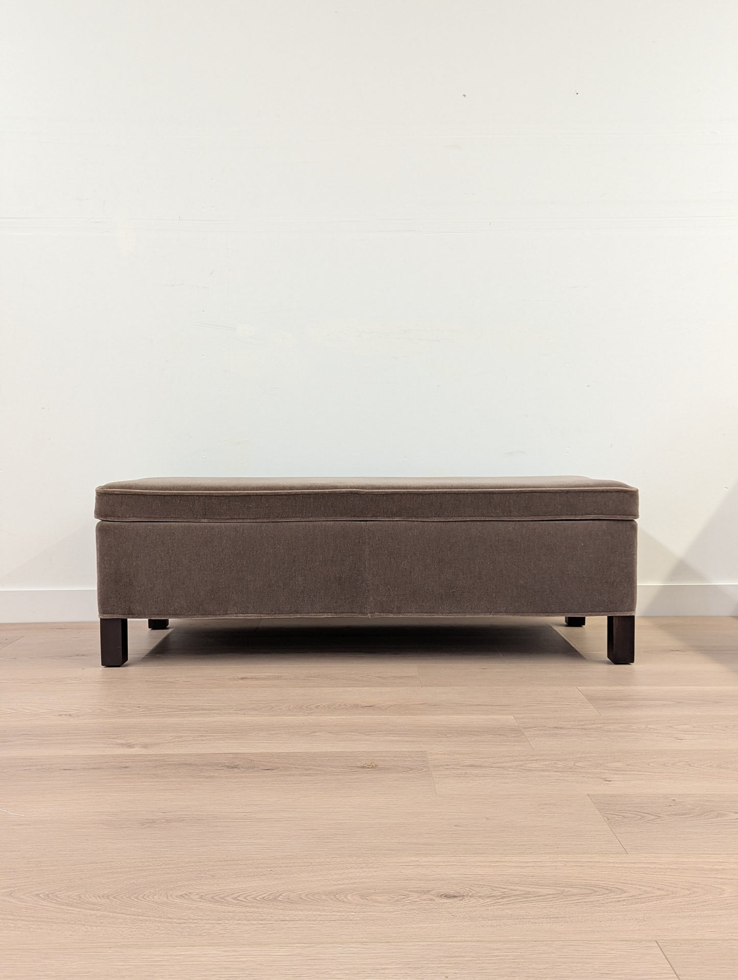 Knoll Krefeld™ Mohair Ottoman