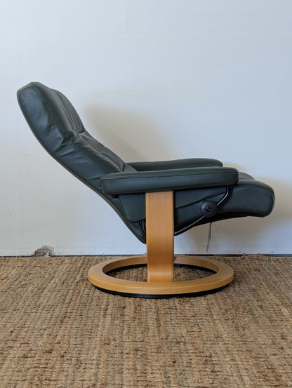 Ekornes Stressless Mayfair Reclining Chair