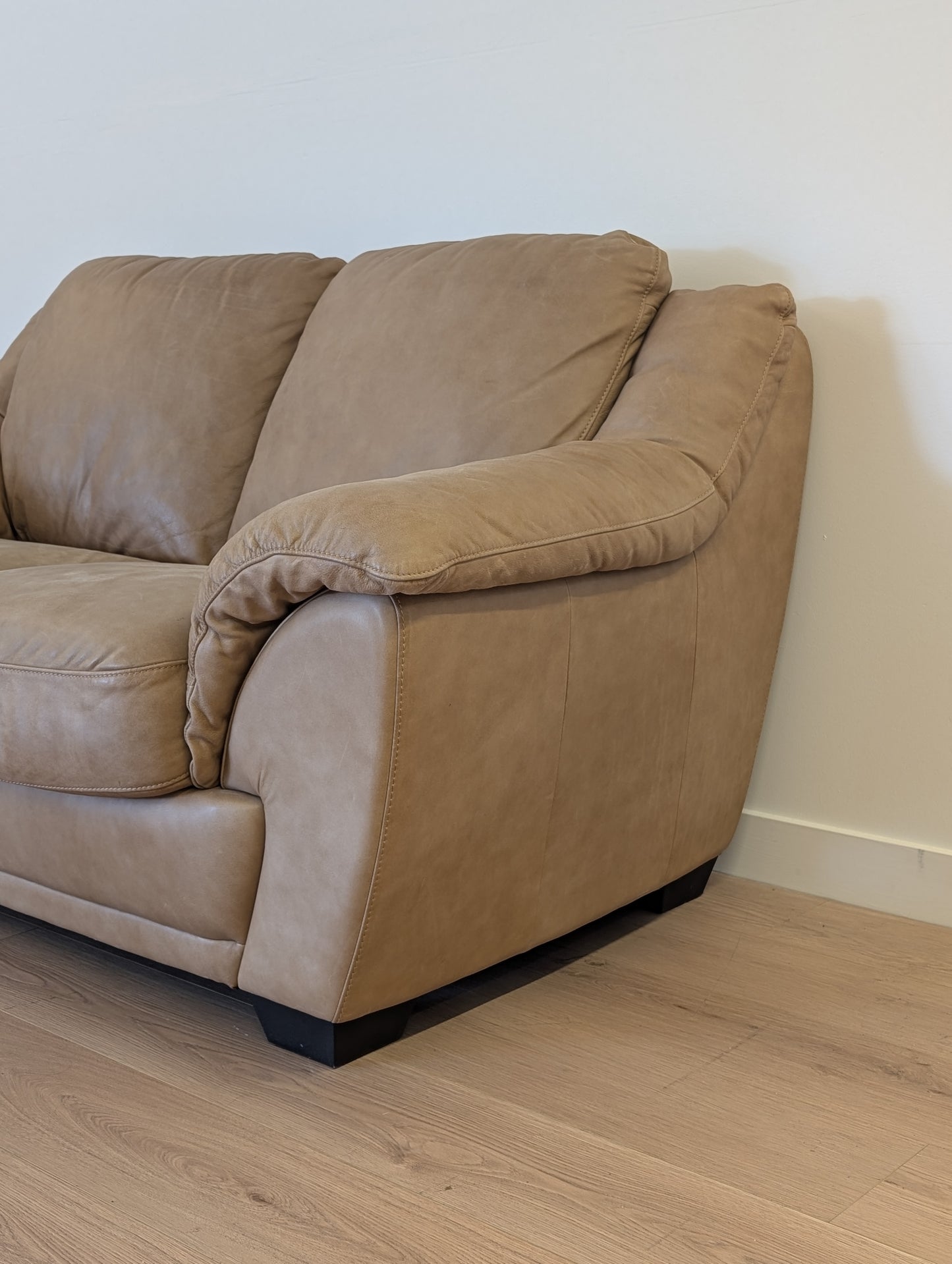 Natuzzi Italia MOD1928 2 Seat Sofa - Leather