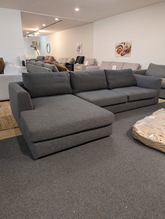 EQ3 Ciello Sectional
