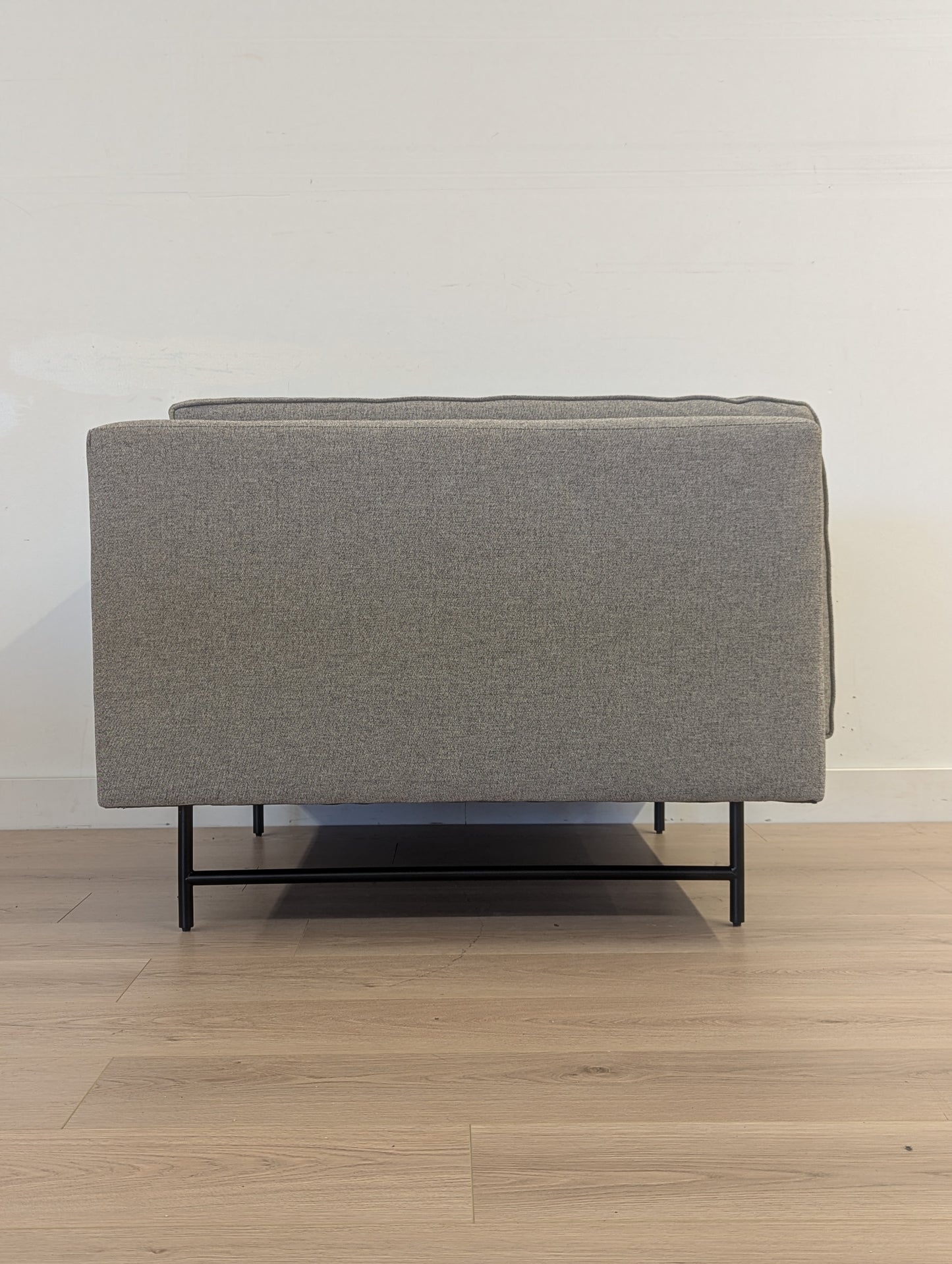 Blue Dot Bank Lounge Chair
