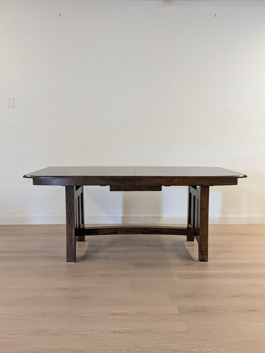 Extendable Dining Table