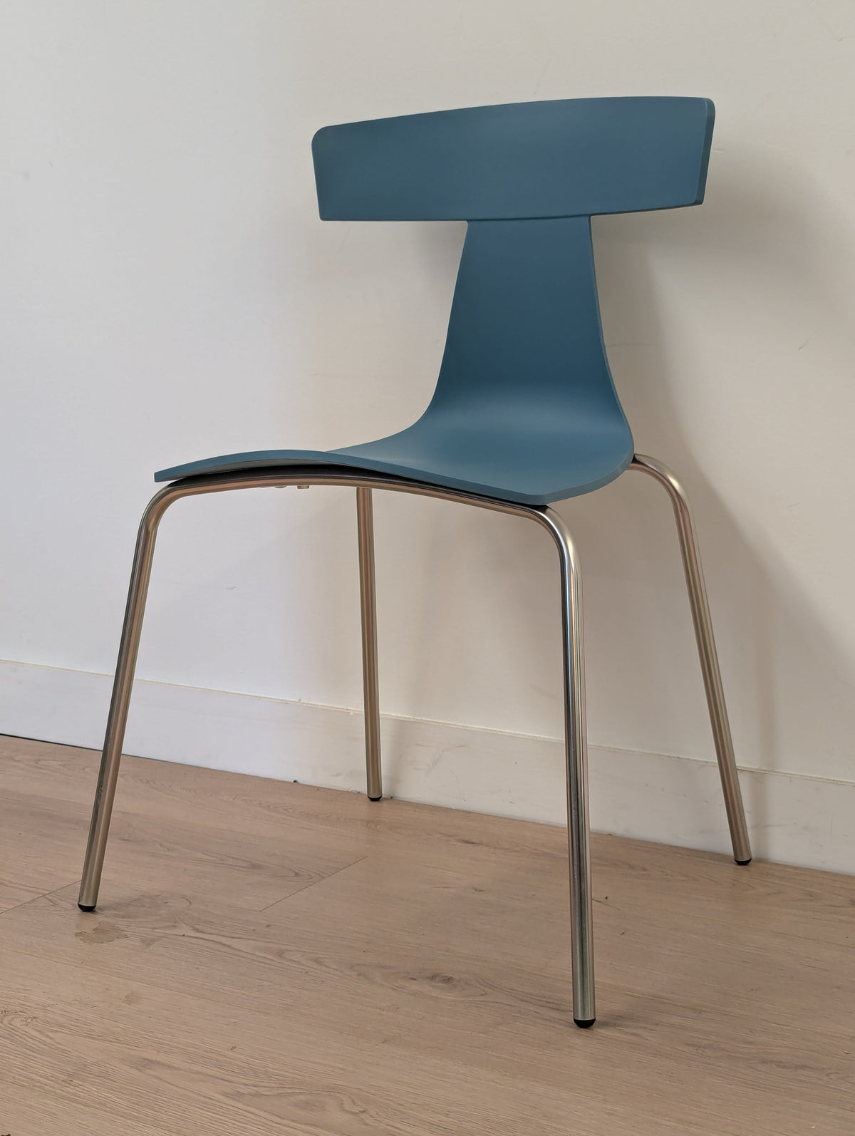 Plank Italy Remo Plastic Dining Chairs by Konstantin Grcic (Set of 4)