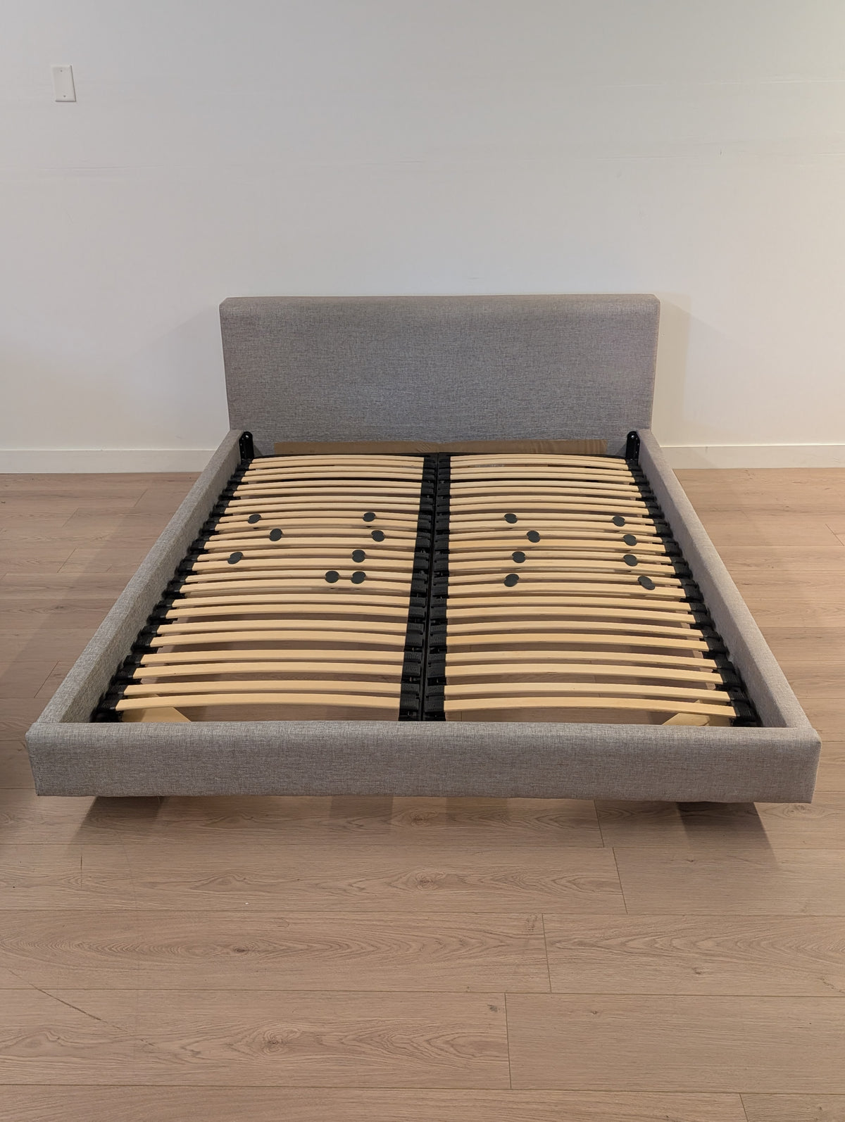 EQ3 Bento Queen Bedframe - Sherlock Nickel