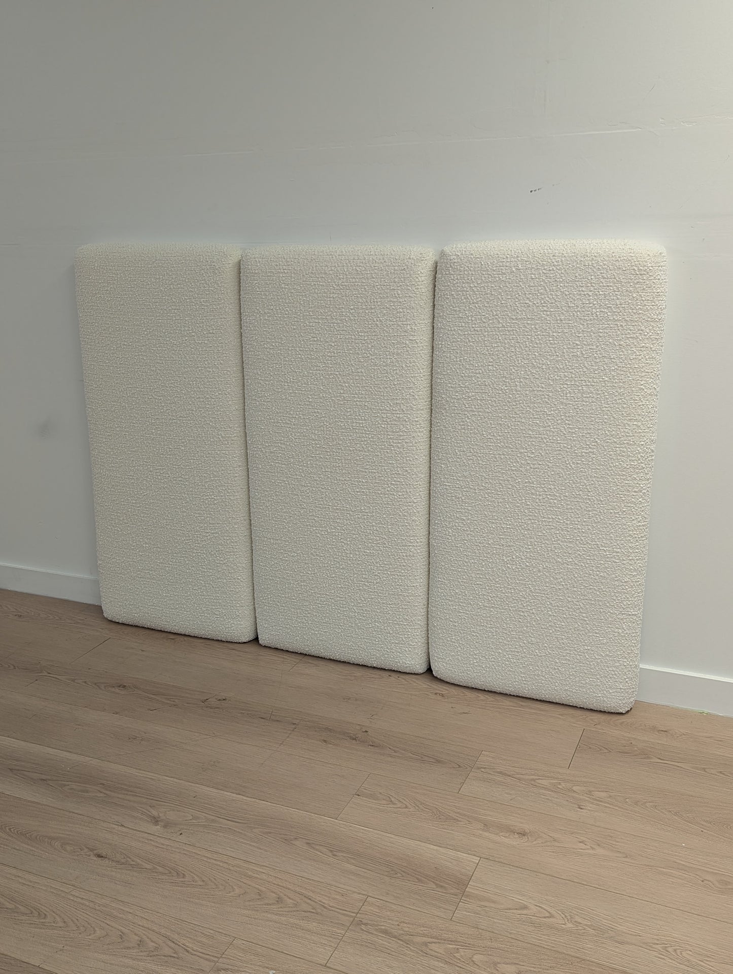 Article Noel Queen Headboard - Lunaria White Boucle