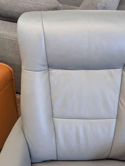 Bergen PowerLux Zero Gravity Recliner
