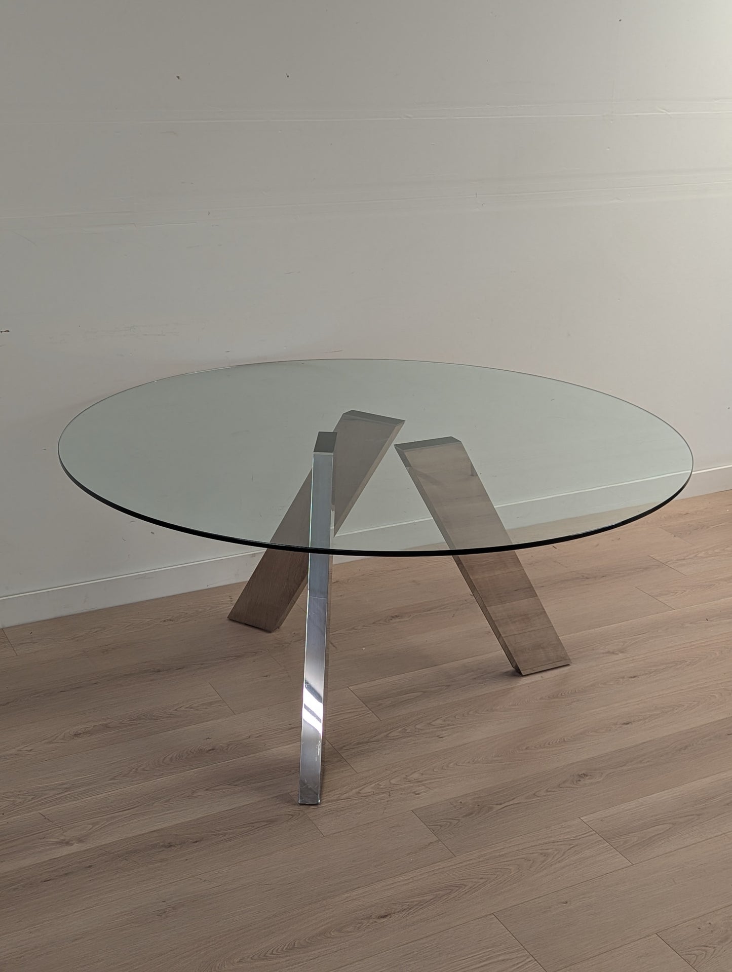 Former Fix Glass 63" Dining Table