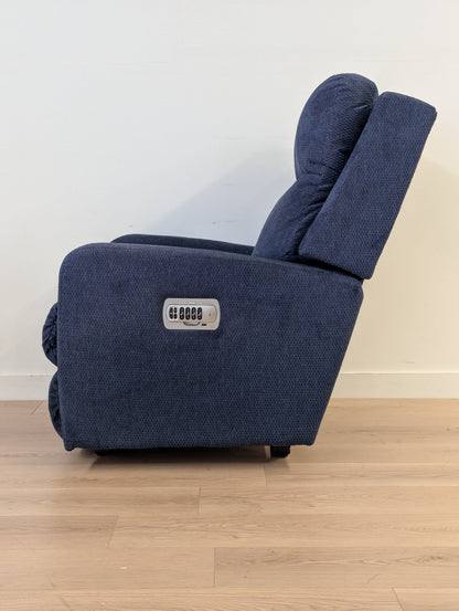 La-Z-Boy Finley Power Reclining Chair (2 Available)