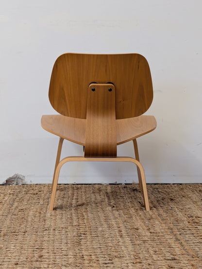 Herman Miller Eames Plywood Molded Chair Wood Base